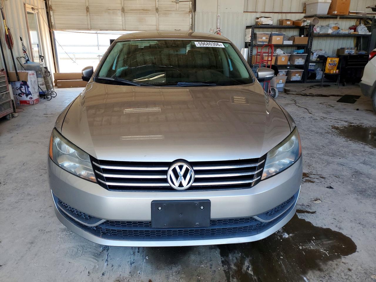 2014 Volkswagen Passat S Silver vin: 1VWAT7A38EC063928