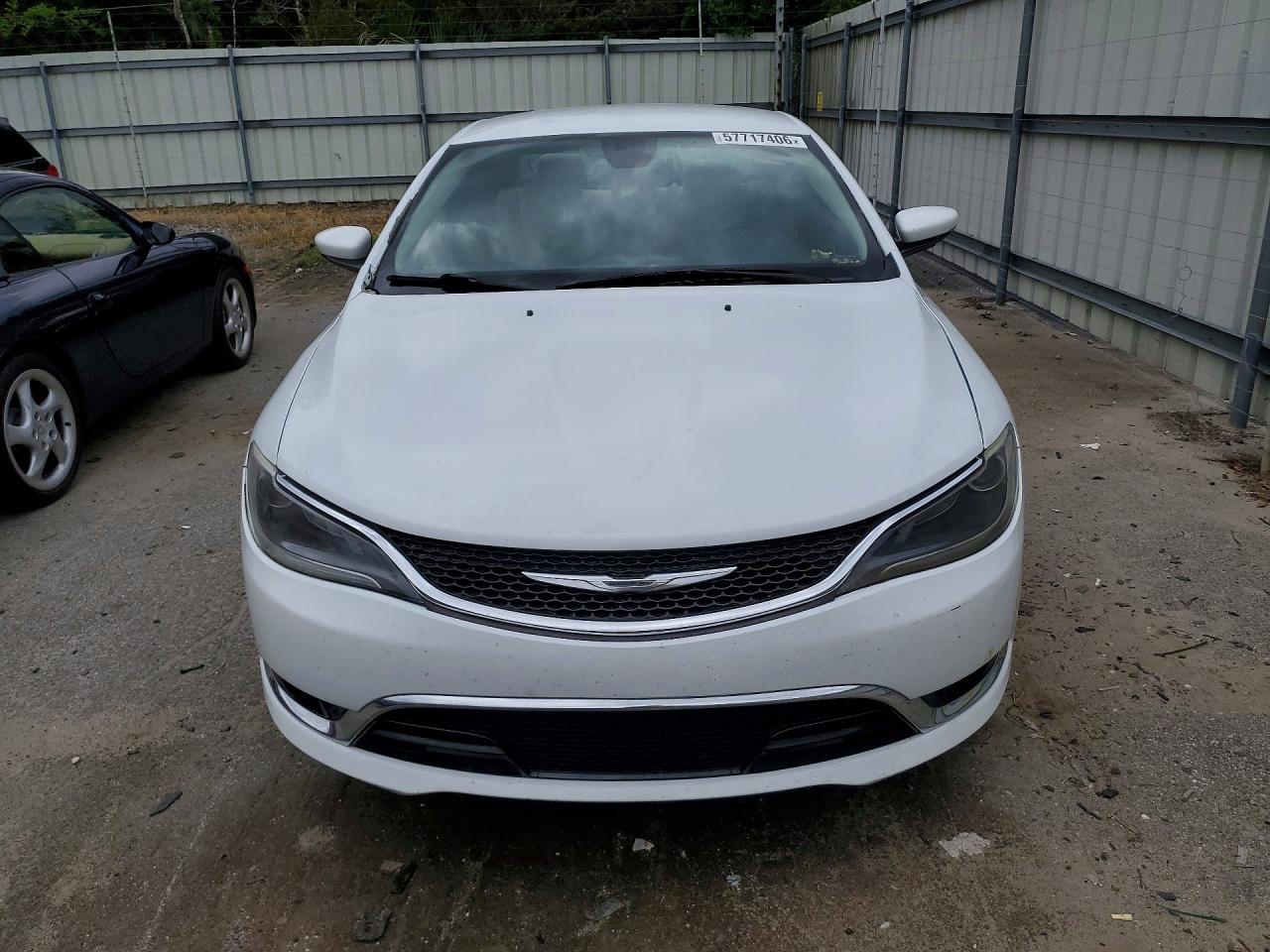 2015 Chrysler 200 C White vin: 1C3CCCCB2FN629181