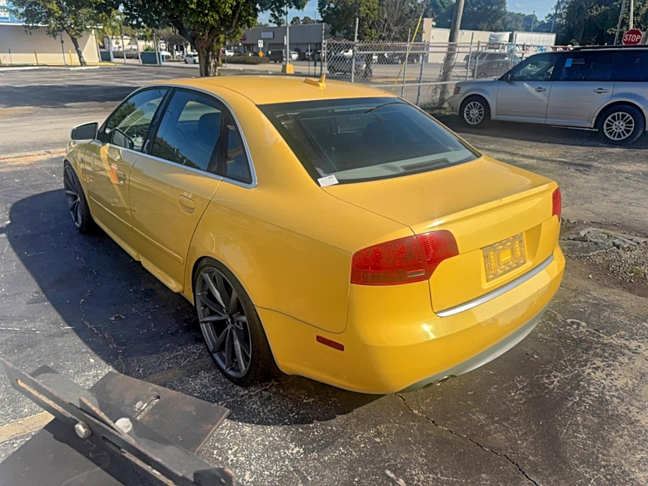 2006 Audi S4 Quattro Yellow vin: WAUGL78E76A231783