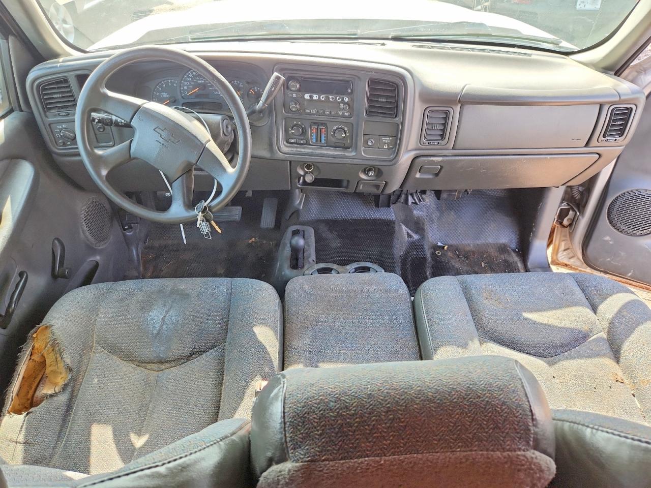 2005 Chevrolet Silverado K2500 Heavy Duty Бежевый vin: 1GCHK29U65E206397