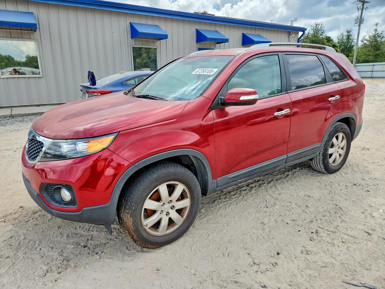 2011 Kia Sorento Lx Red vin: 5XYKT3A14BG028437