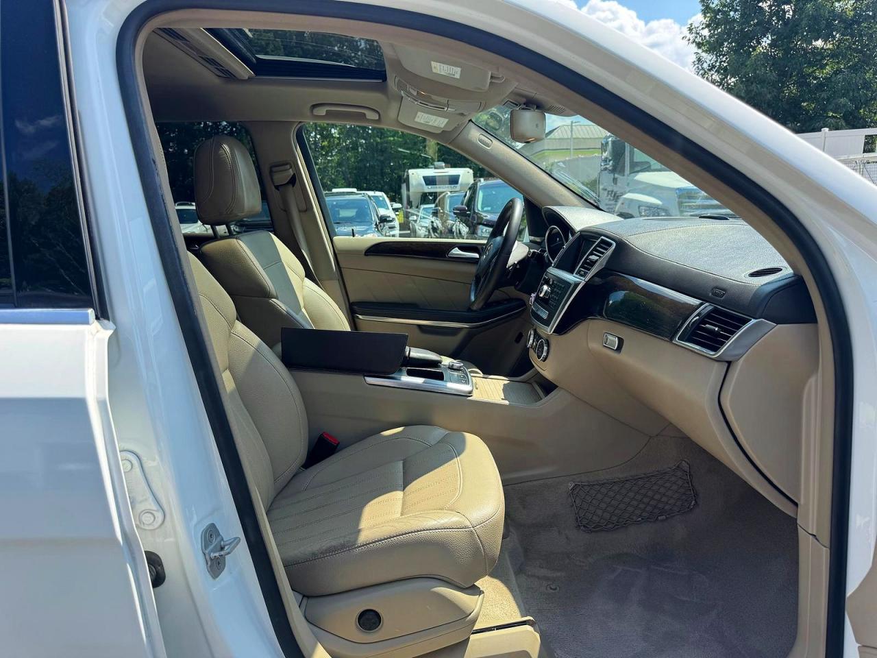 2014 Mercedes-benz Gl 450 4matic Белый vin: 4JGDF7CE0EA302336