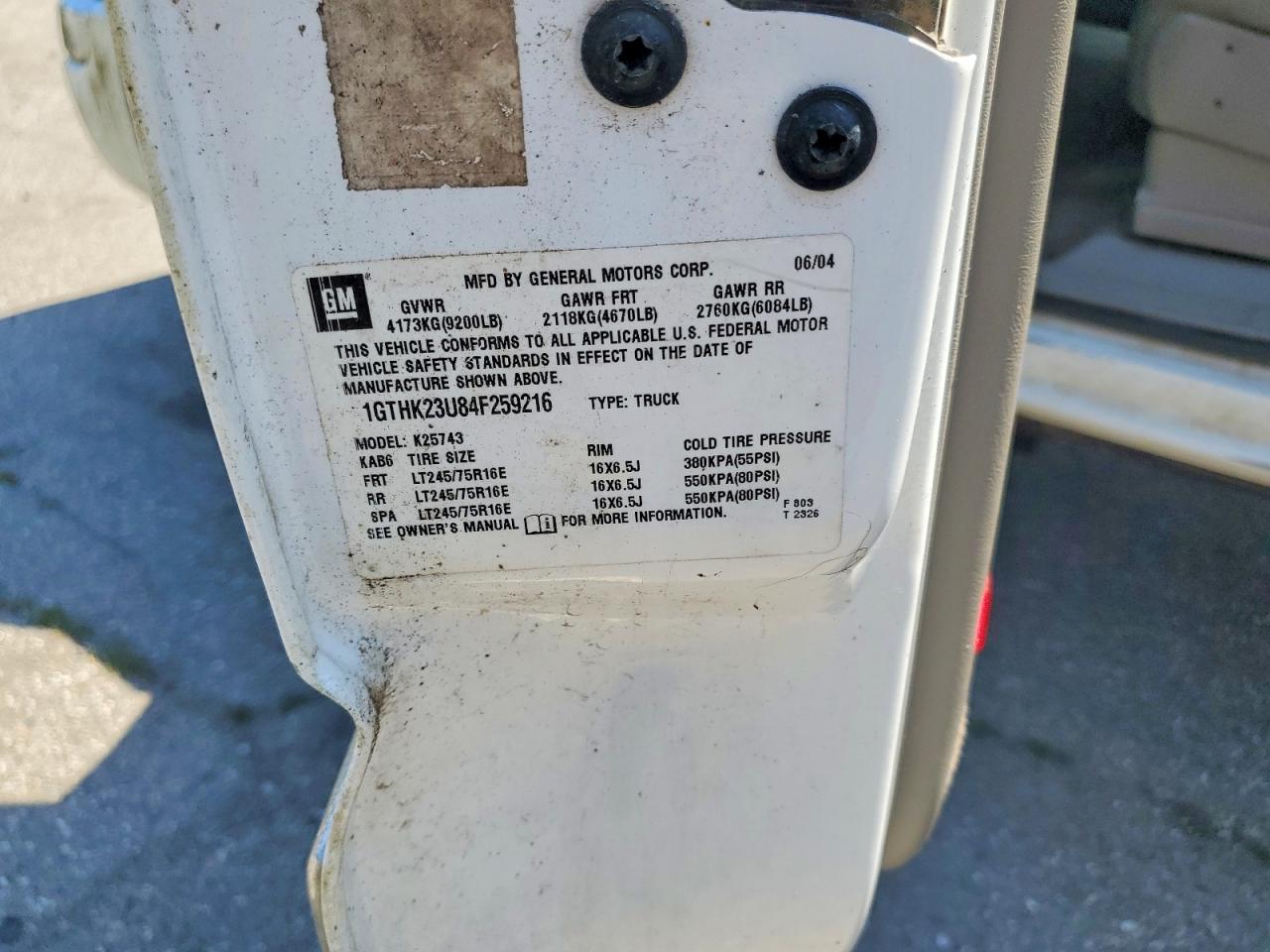 2004 Gmc Sierra K2500 Heavy Duty White vin: 1GTHK23U84F259216