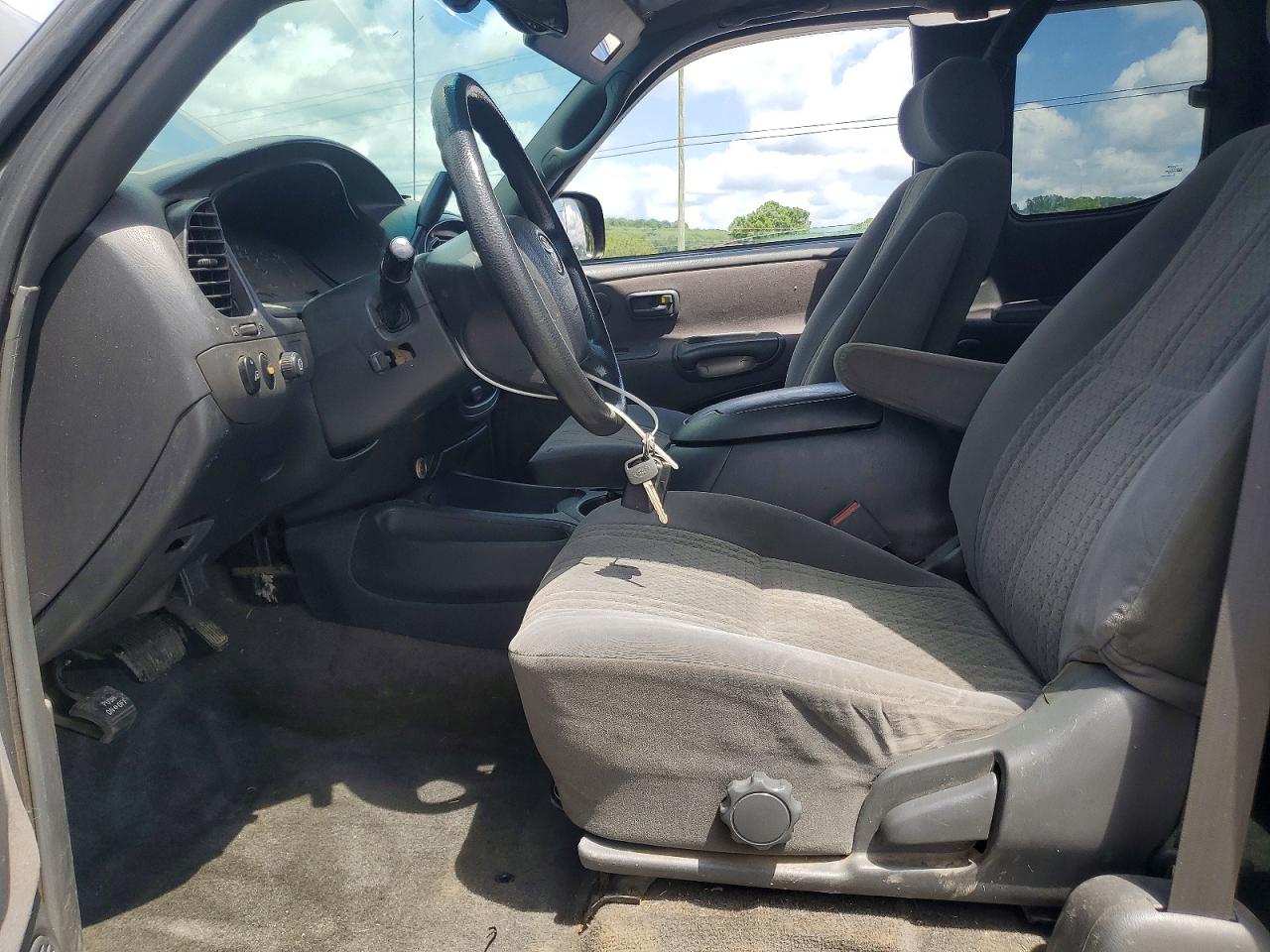 2004 Toyota Tundra Sr5 Gray vin: 5TBBT44114S448611