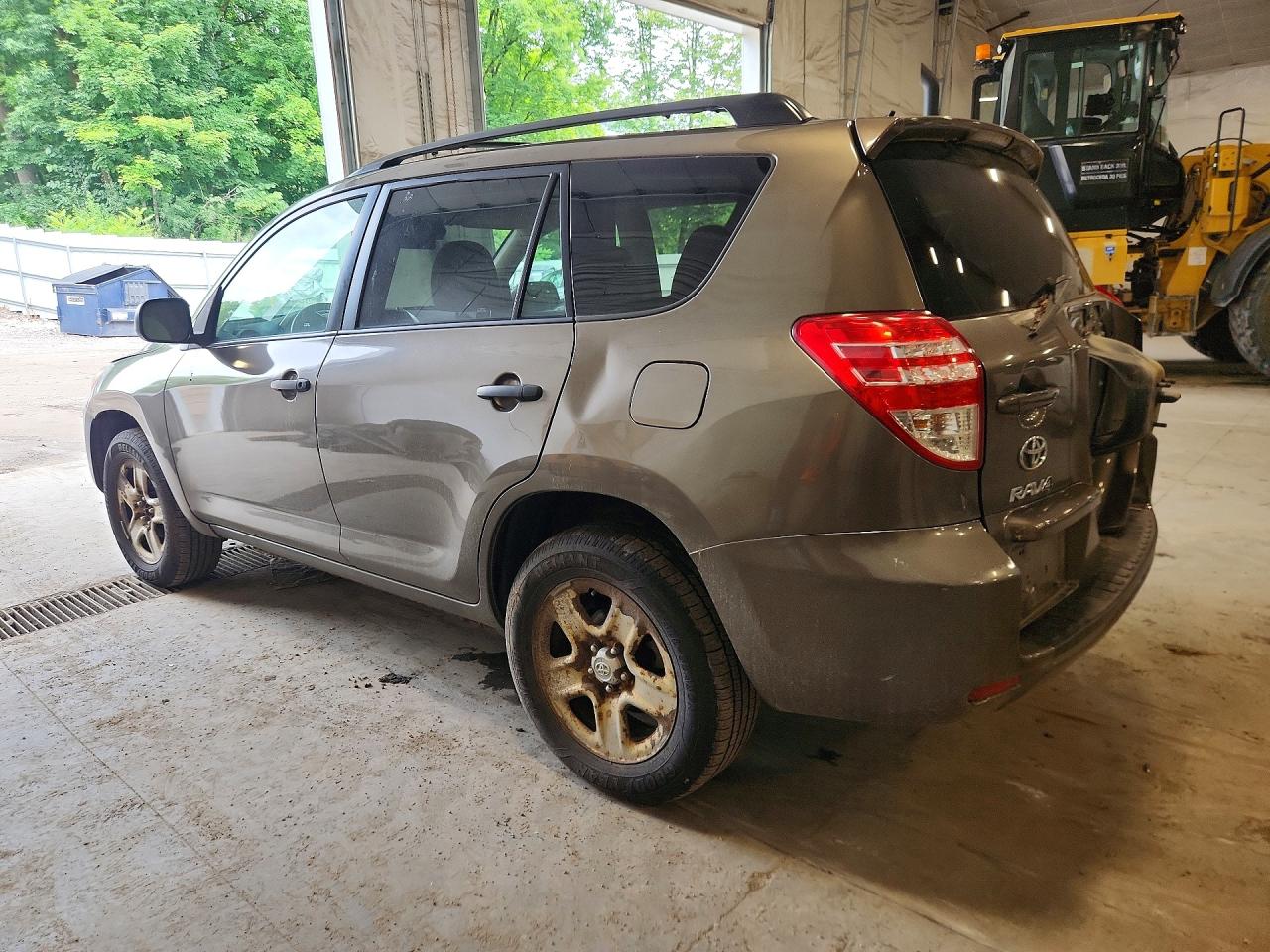 2011 Toyota Rav4 Base Tan vin: 2T3BF4DV0BW161760