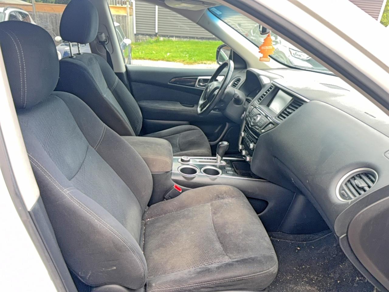 2013 Nissan Pathfinder S Белый vin: 5N1AR2MM3DC689843