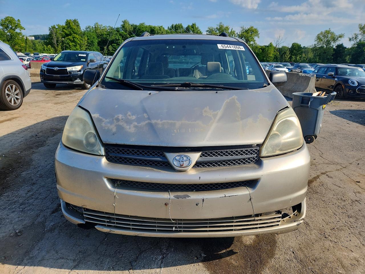 2005 Toyota Sienna Ce 7 Passenger Silver vin: 5TDZA23C25S375978