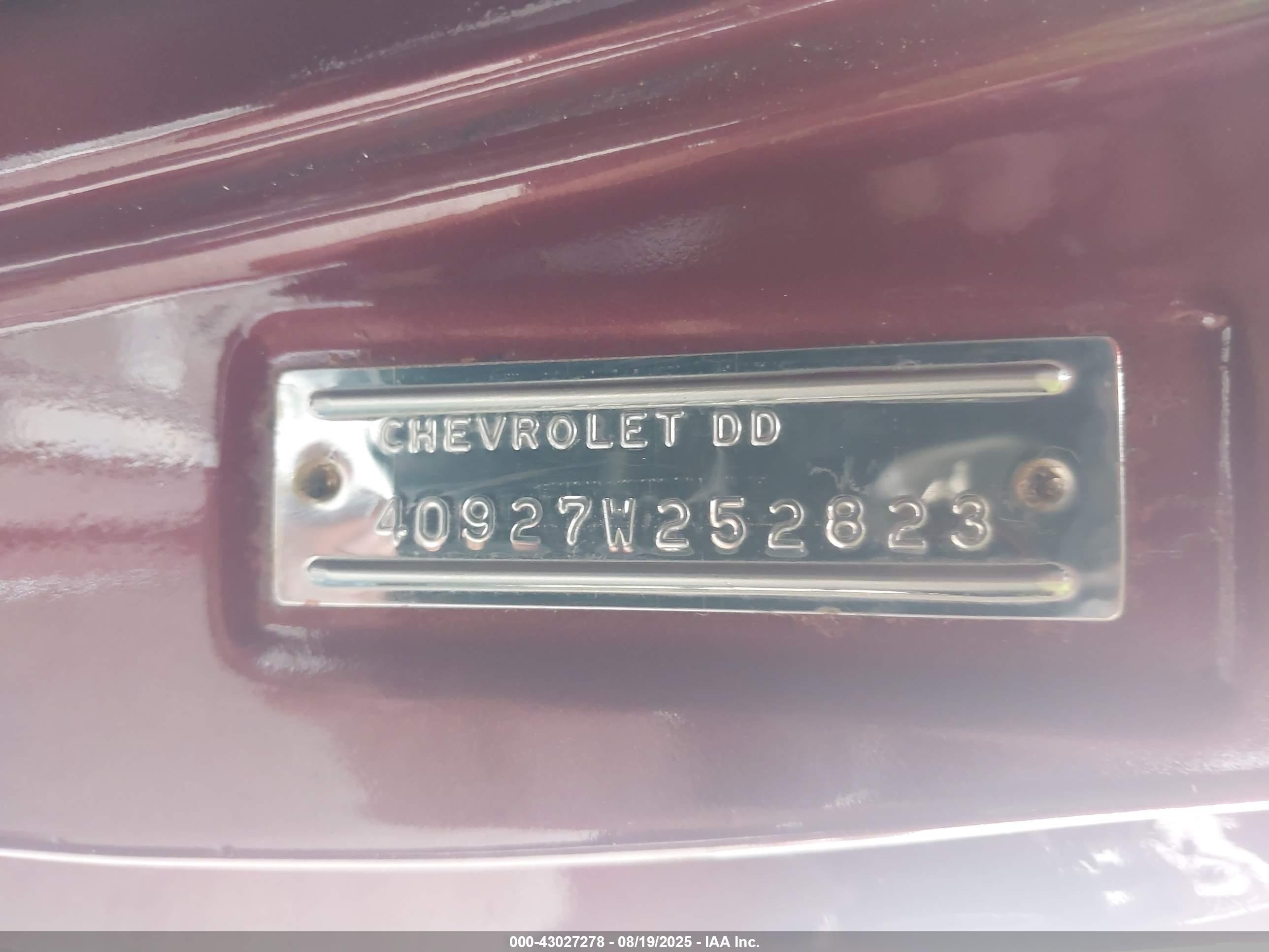 1964 Chevrolet Corvair   Красный vin: 40927W252823     