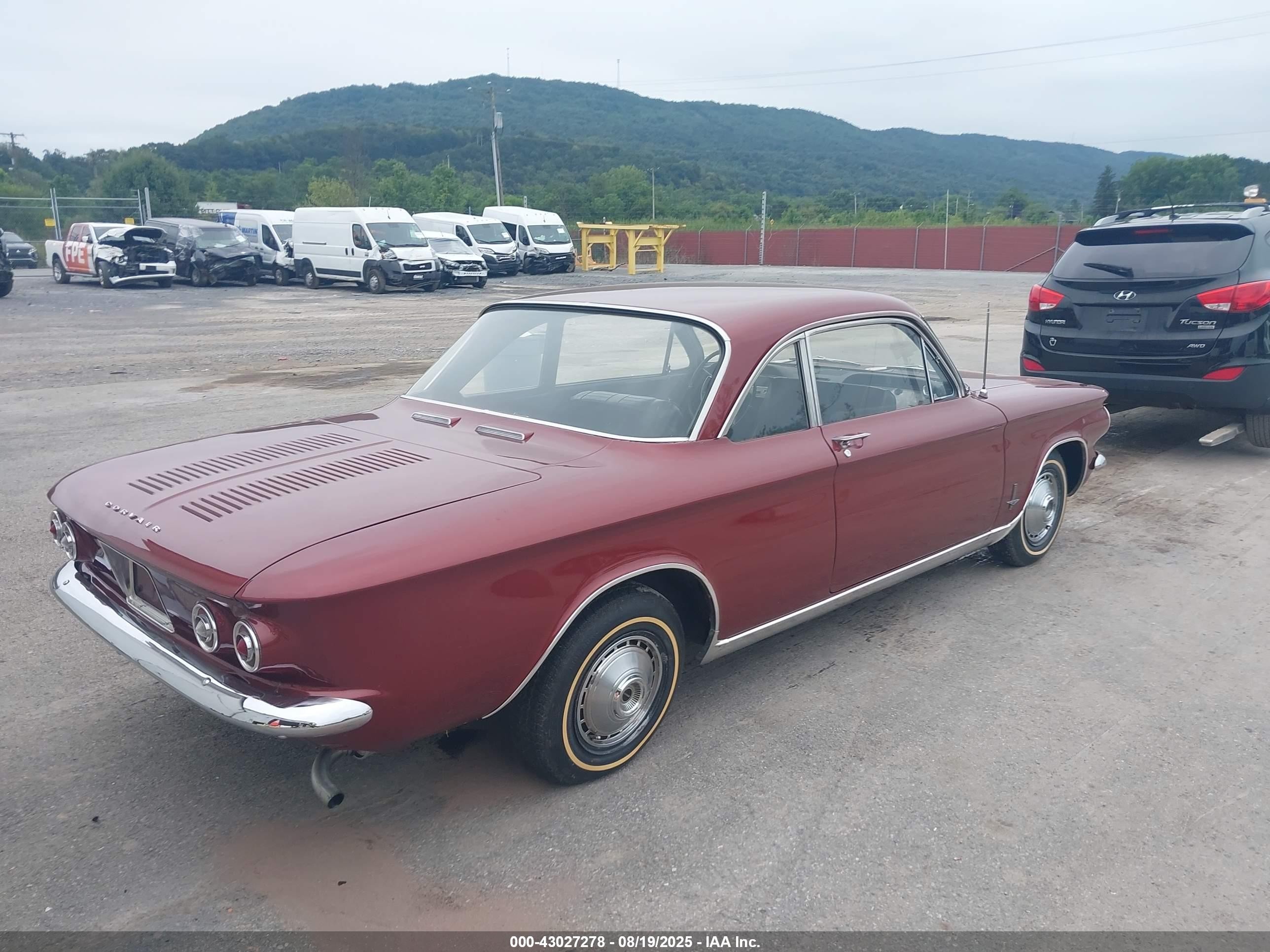 1964 Chevrolet Corvair   Красный vin: 40927W252823     