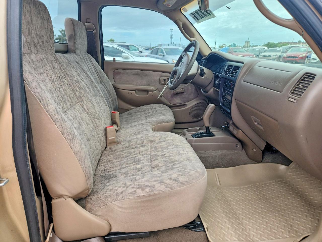 2004 Toyota Tacoma Base Gold vin: 5TENL42N94Z460129
