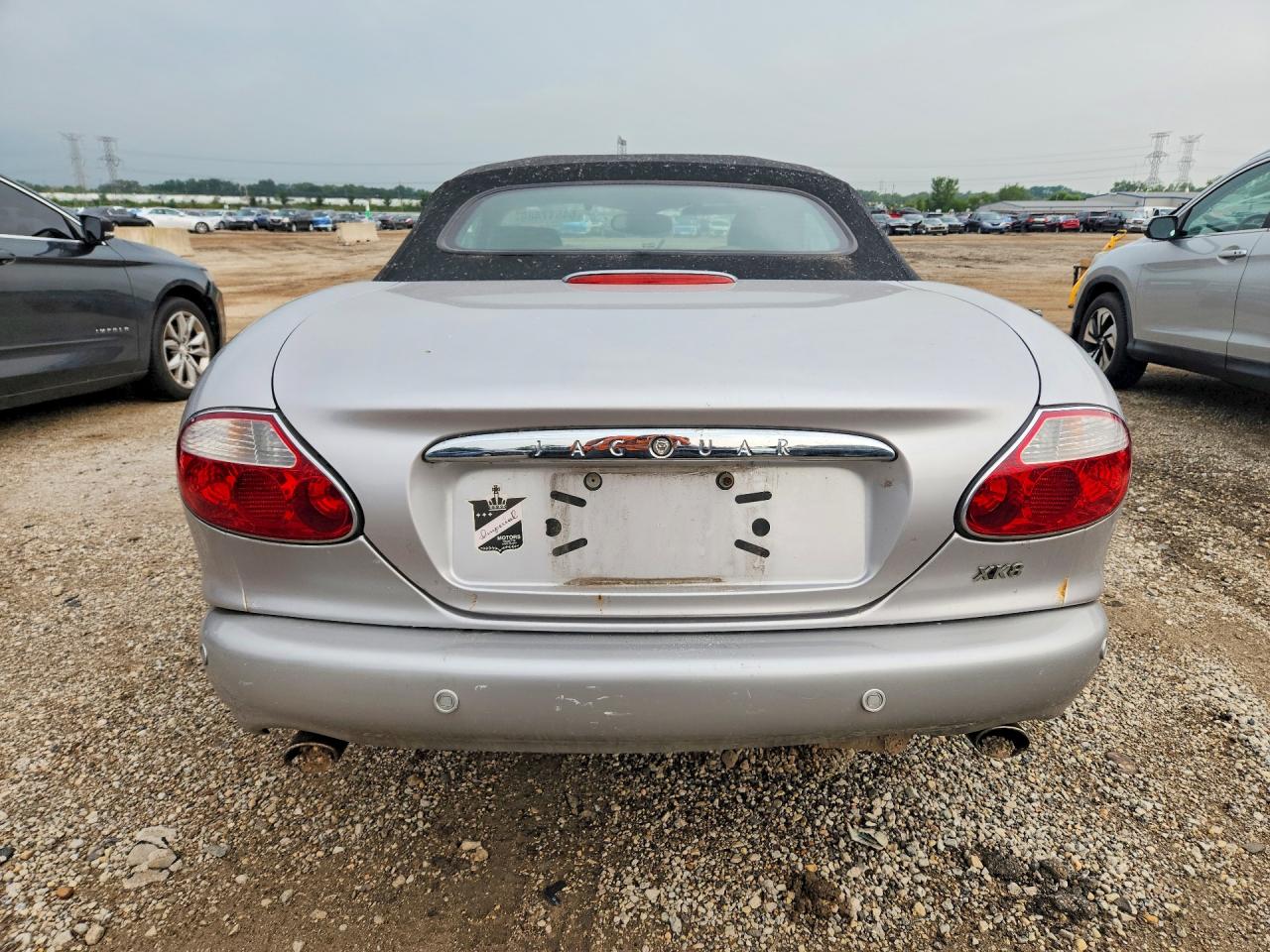 2001 Jaguar Xk8 Silver vin: SAJDA42C61NA20162