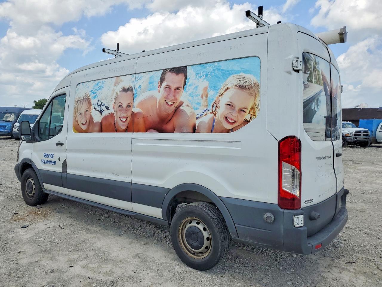 2015 Ford Transit T-250 Белый vin: 1FTNR2CM9FKA08987