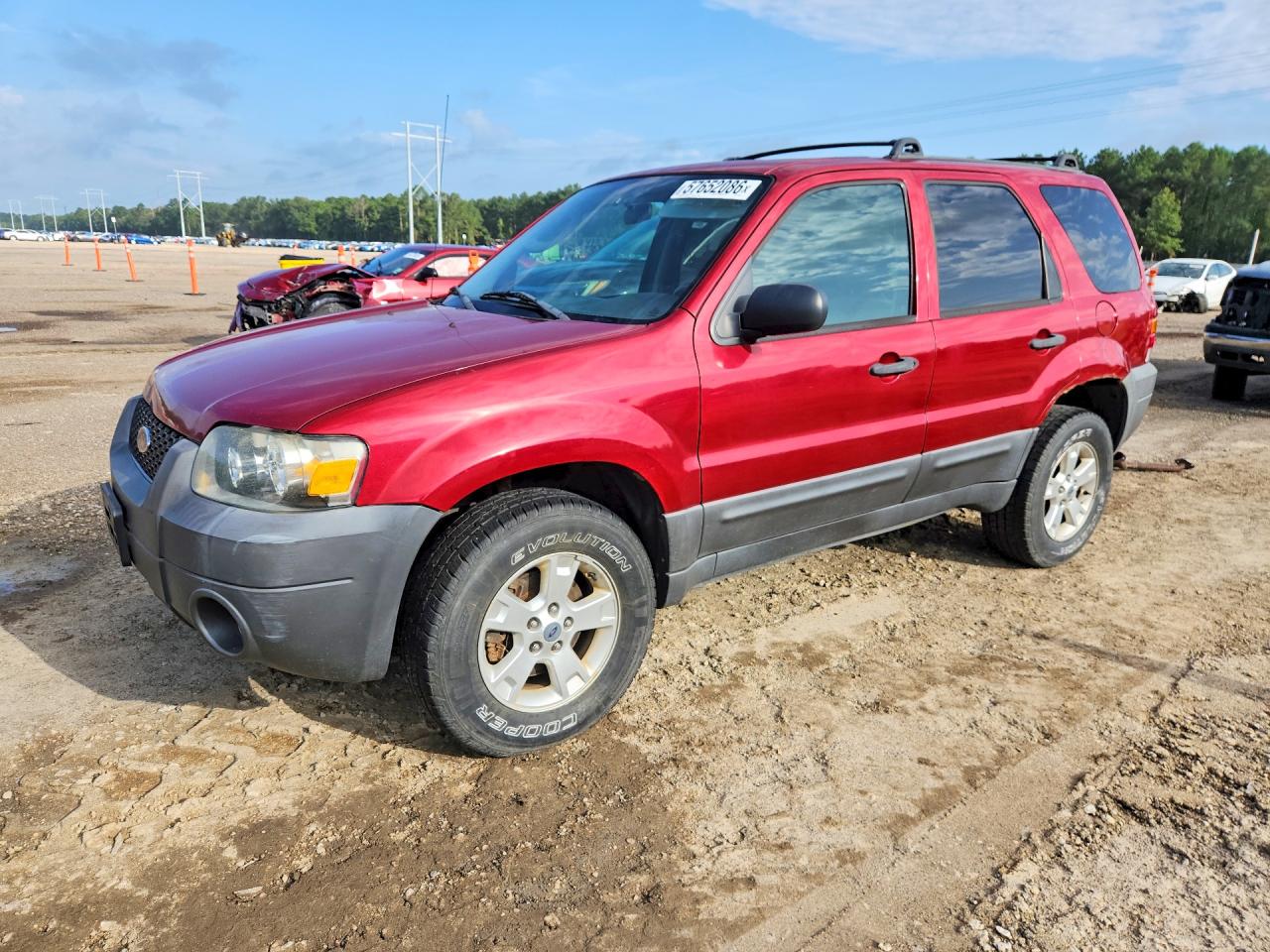 2007 Ford Escape Xlt Red vin: 1FMYU93177KA68872