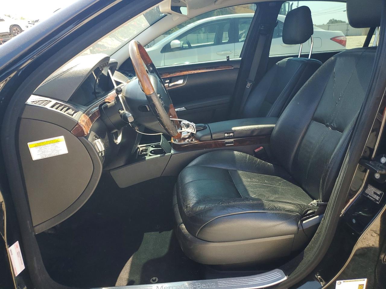 2008 Mercedes-benz S 550 Black vin: WDDNG71X78A230815