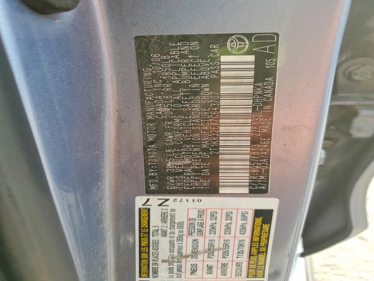 2007 Toyota Matrix Xr Blue vin: 2T1KR32EX7C643707