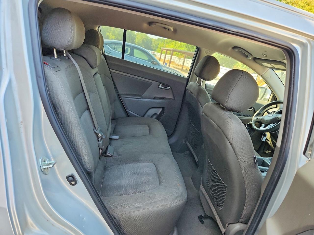 2013 Kia Sportage Lx Серебряный vin: KNDPBCA24D7355969