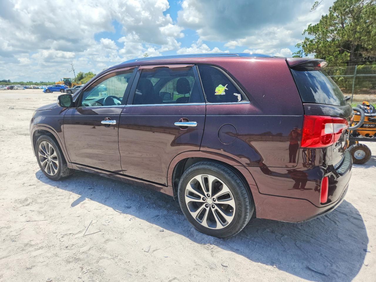 2015 Kia Sorento Sx Maroon vin: 5XYKW4A76FG649461