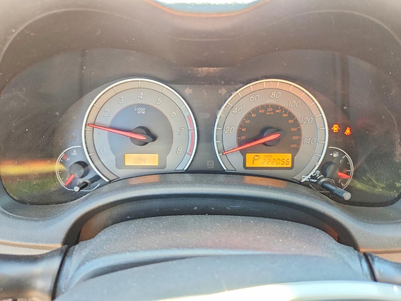 2010 Toyota Corolla S Silver vin: 1NXBU4EE8AZ239228