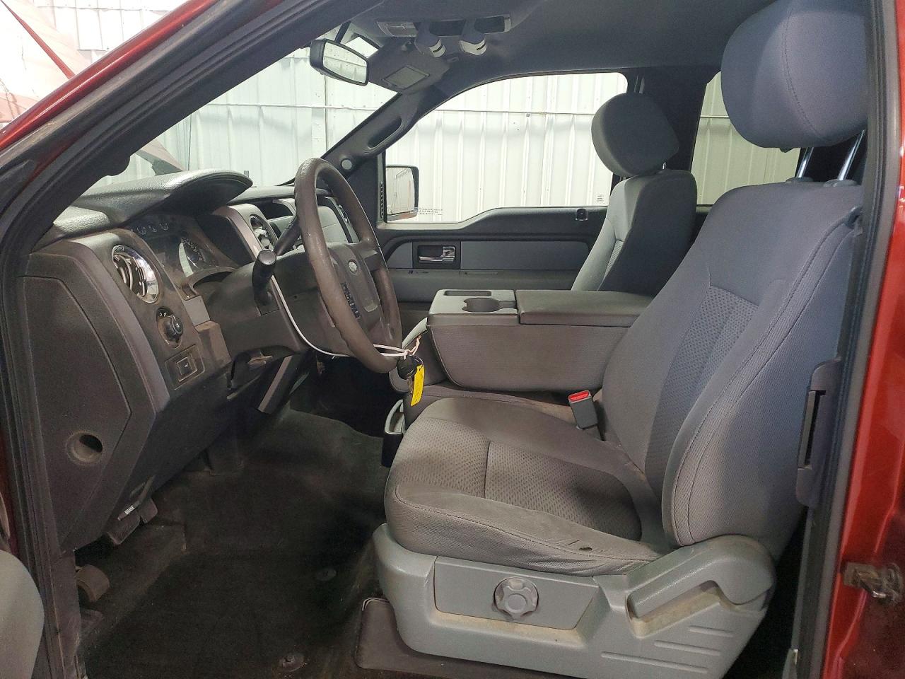 2014 Ford F150 Super Cab Maroon vin: 1FTFX1EF4EKF58325