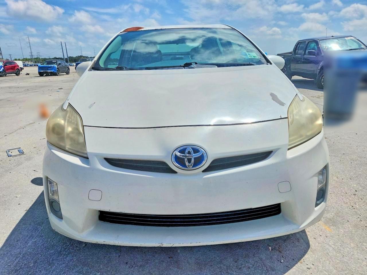 2010 Toyota Prius Ii White vin: JTDKN3DU0A0077607