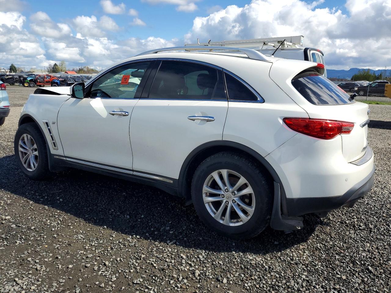 2015 Infiniti Qx70 Base Белый vin: JN8CS1MW6FM482264
