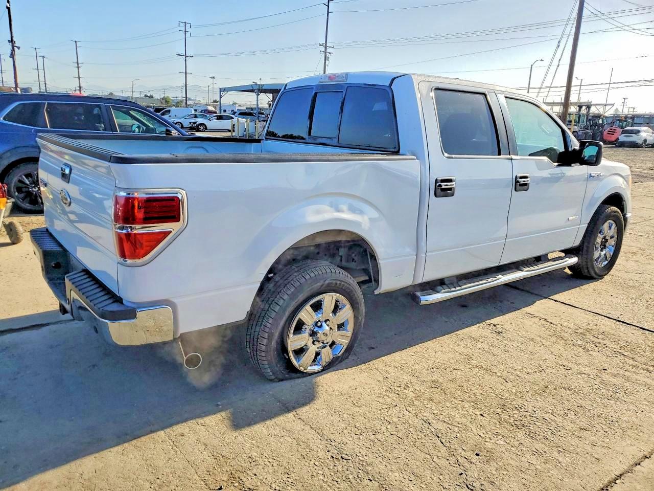 2011 Ford F150 Supercrew White vin: 1FTFW1CT9BFB44828