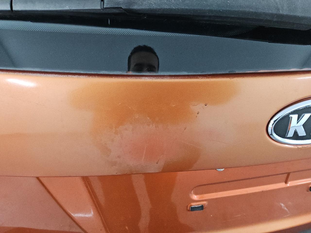 2009 Kia Rio5 Lx Orange vin: KNADE243896567101 Damage: Lift Gate, Oxidized, > 12 Inches