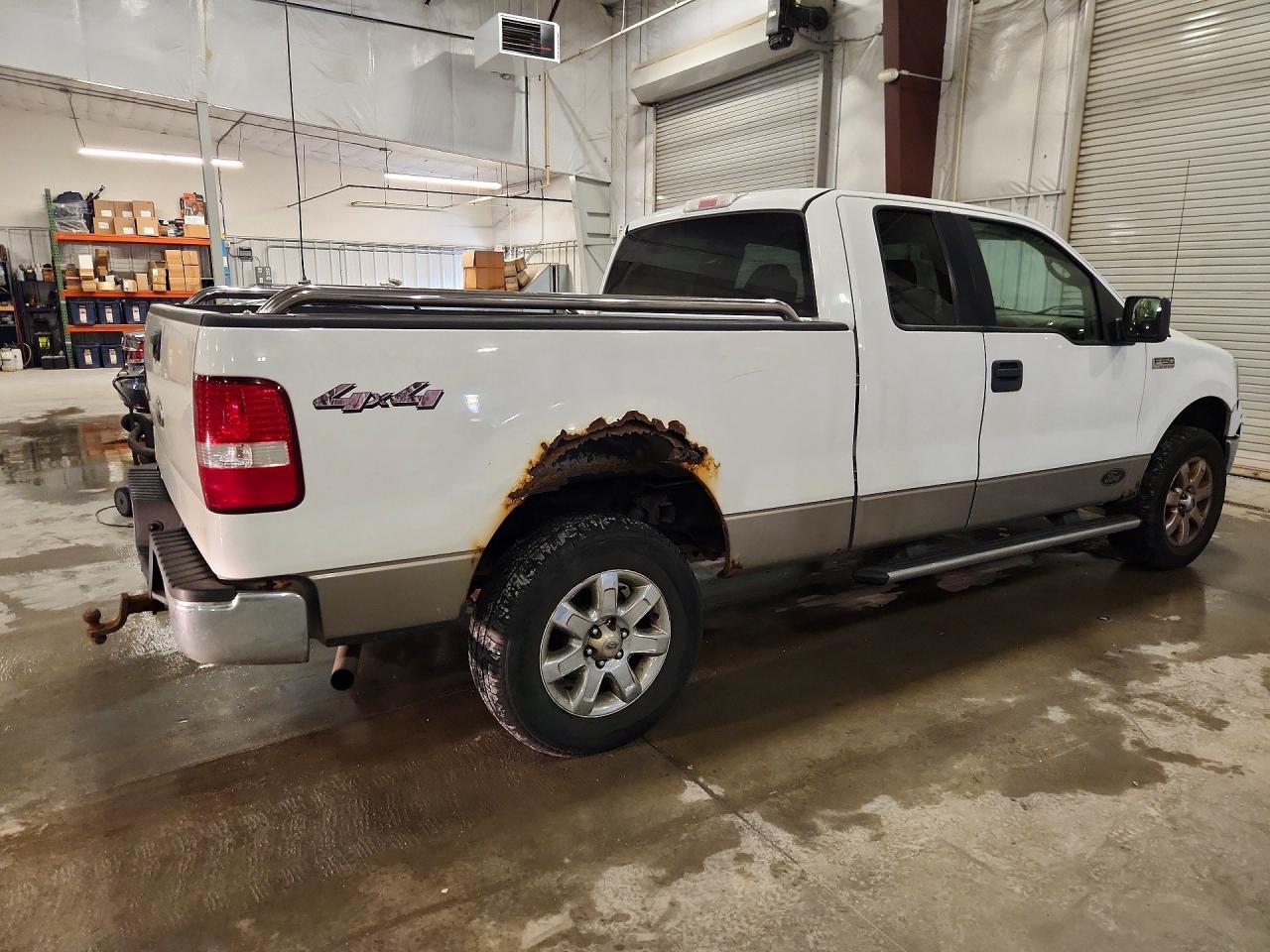 2005 Ford F150 White vin: 1FTPX145X5FB24254