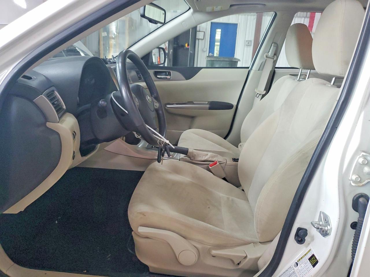 2010 Subaru Impreza 2.5i Premium White vin: JF1GE6B66AH503416