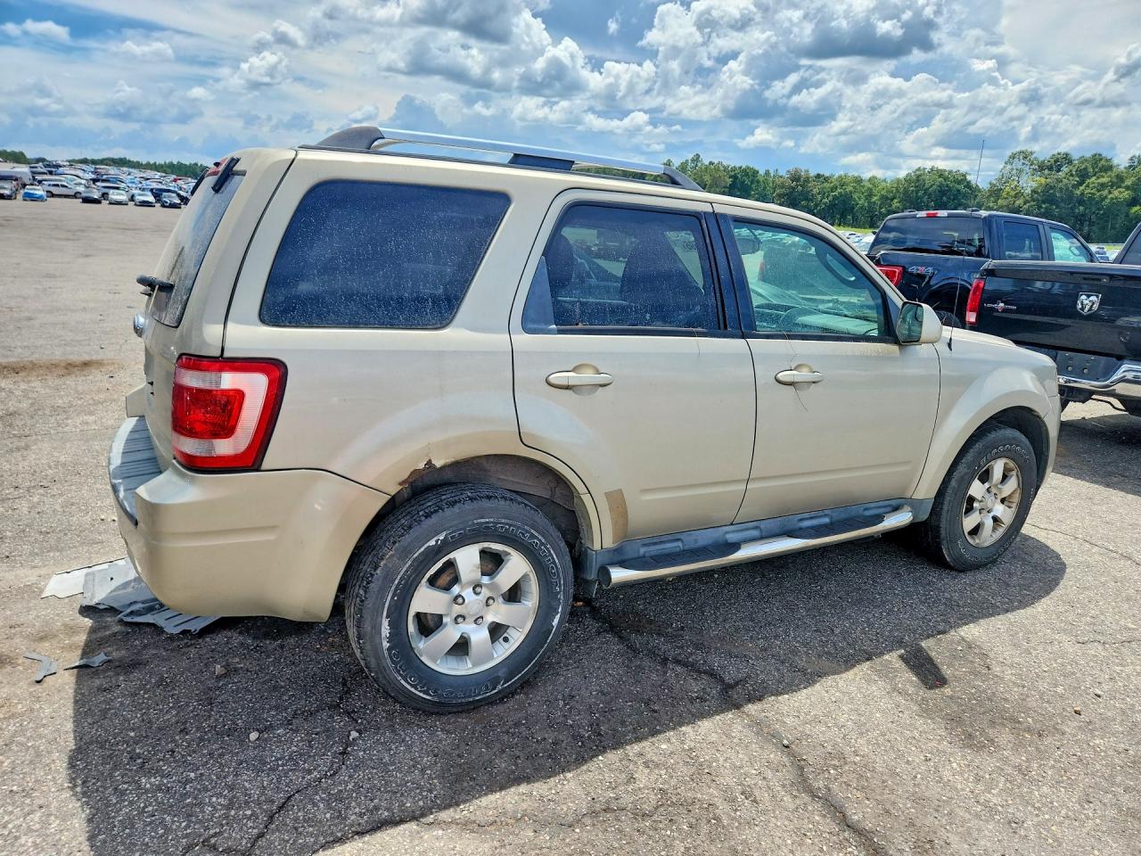 2012 Ford Escape Limited Gold vin: 1FMCU9E76CKC69104