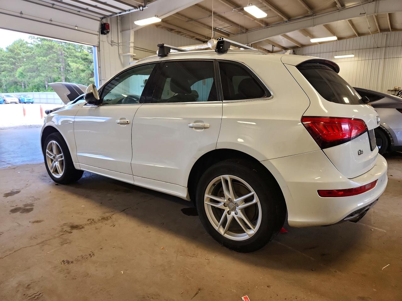 2013 Audi Q5 Premium Plus White vin: WA1DGAFP3DA057407