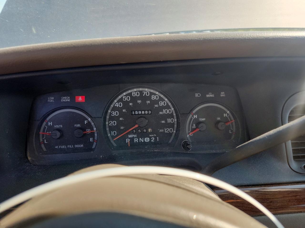 2004 Ford Crown Victoria Lx Beige vin: 2FAFP74W74X124373
