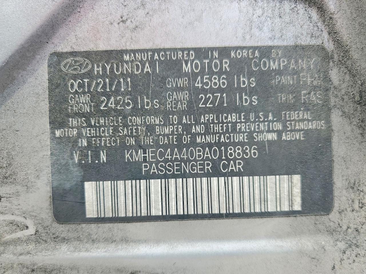 2011 Hyundai Sonata Hybrid Silver vin: KMHEC4A40BA018836