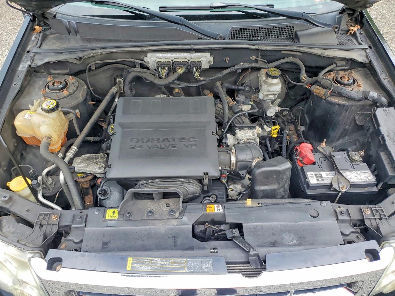 2010 Ford Escape Limited Черный vin: 1FMCU9EG0AKC47645