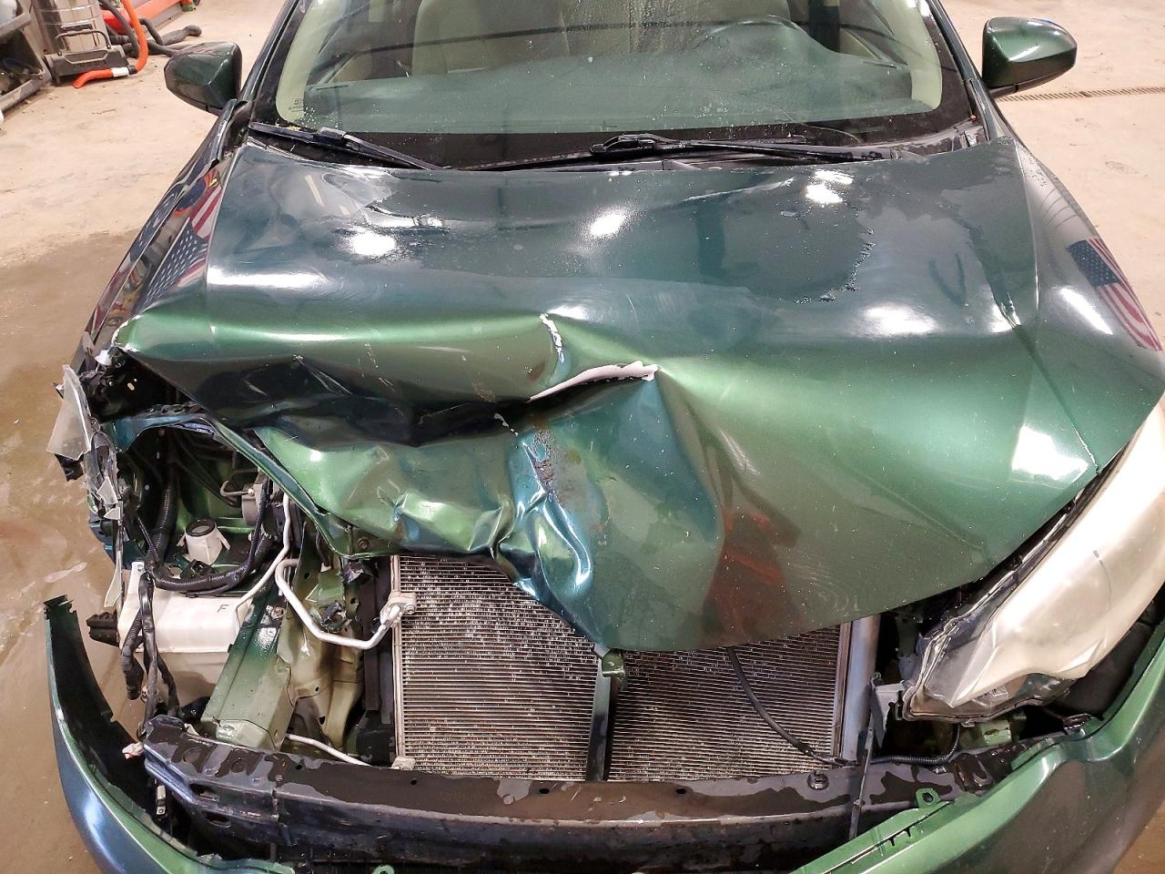 2014 Toyota Corolla Le Green vin: 5YFBURHE2EP104102