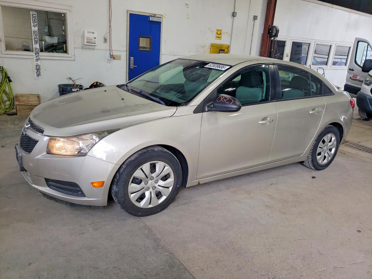 2014 Chevrolet Cruze Ls Beige vin: 1G1PA5SH4E7452102