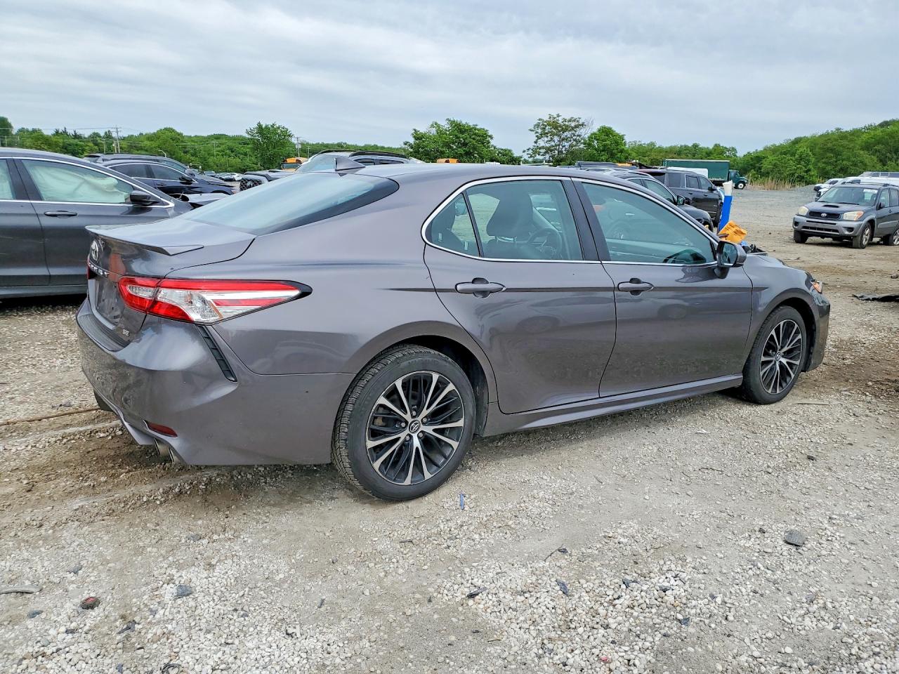 2020 Toyota Camry Se Серый vin: 4T1G11AK0LU882751