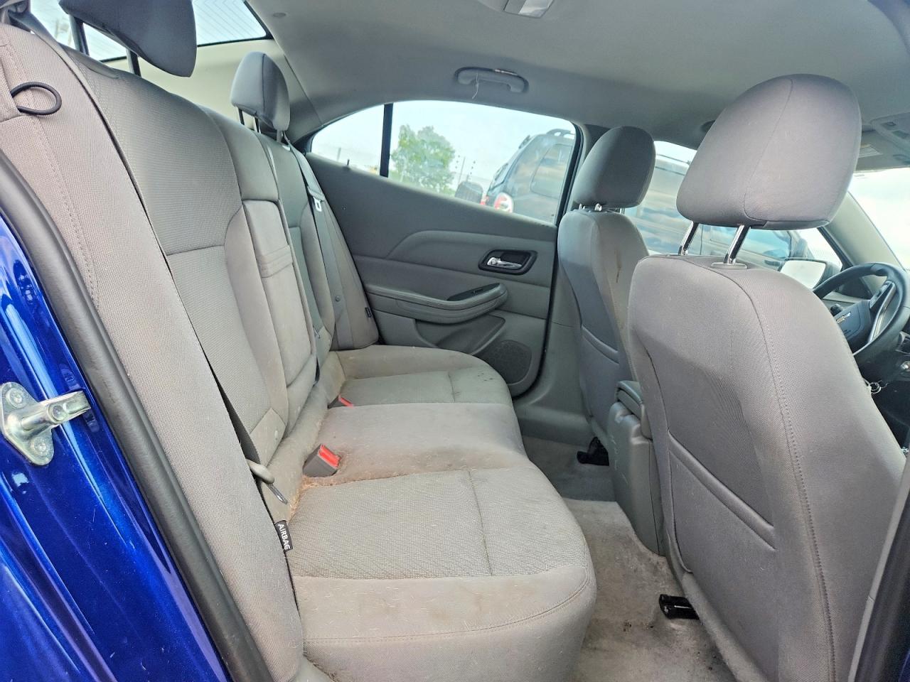 2013 Chevrolet Malibu Ls Blue vin: 1G11B5SA2DU104384