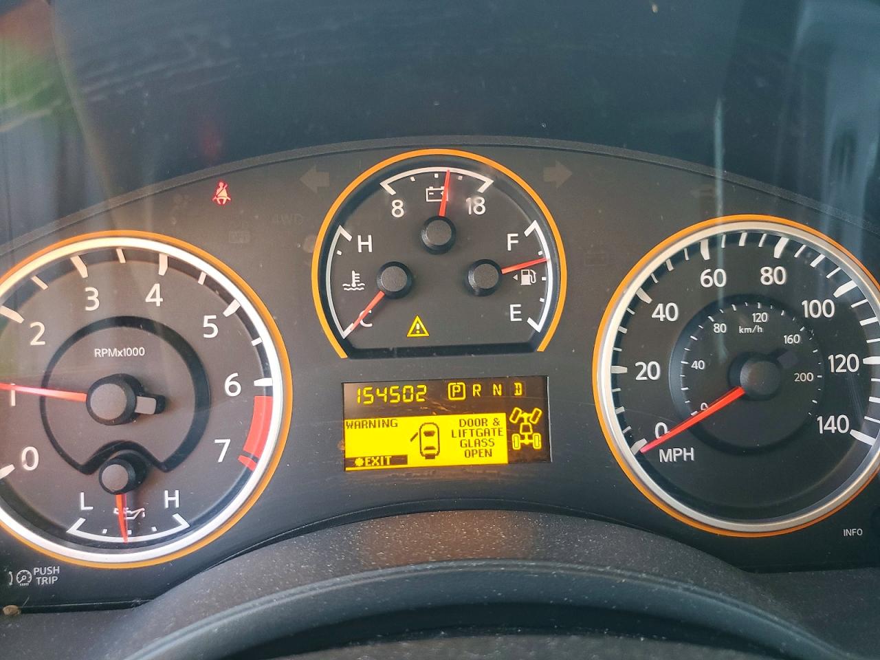 2008 Nissan Armada Se Gray vin: 5N1AA08CX8N611471