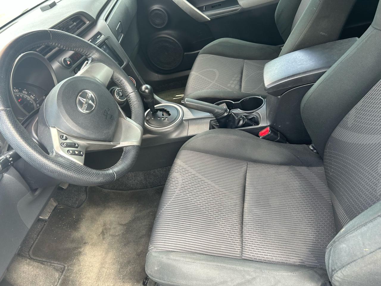 2011 Toyota Scion Tc Gray vin: JTKJF5C75B3001020