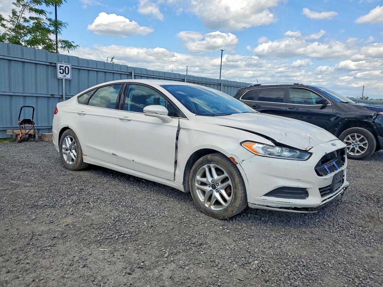2015 Ford Fusion Se White vin: 1FA6P0H75F5124886