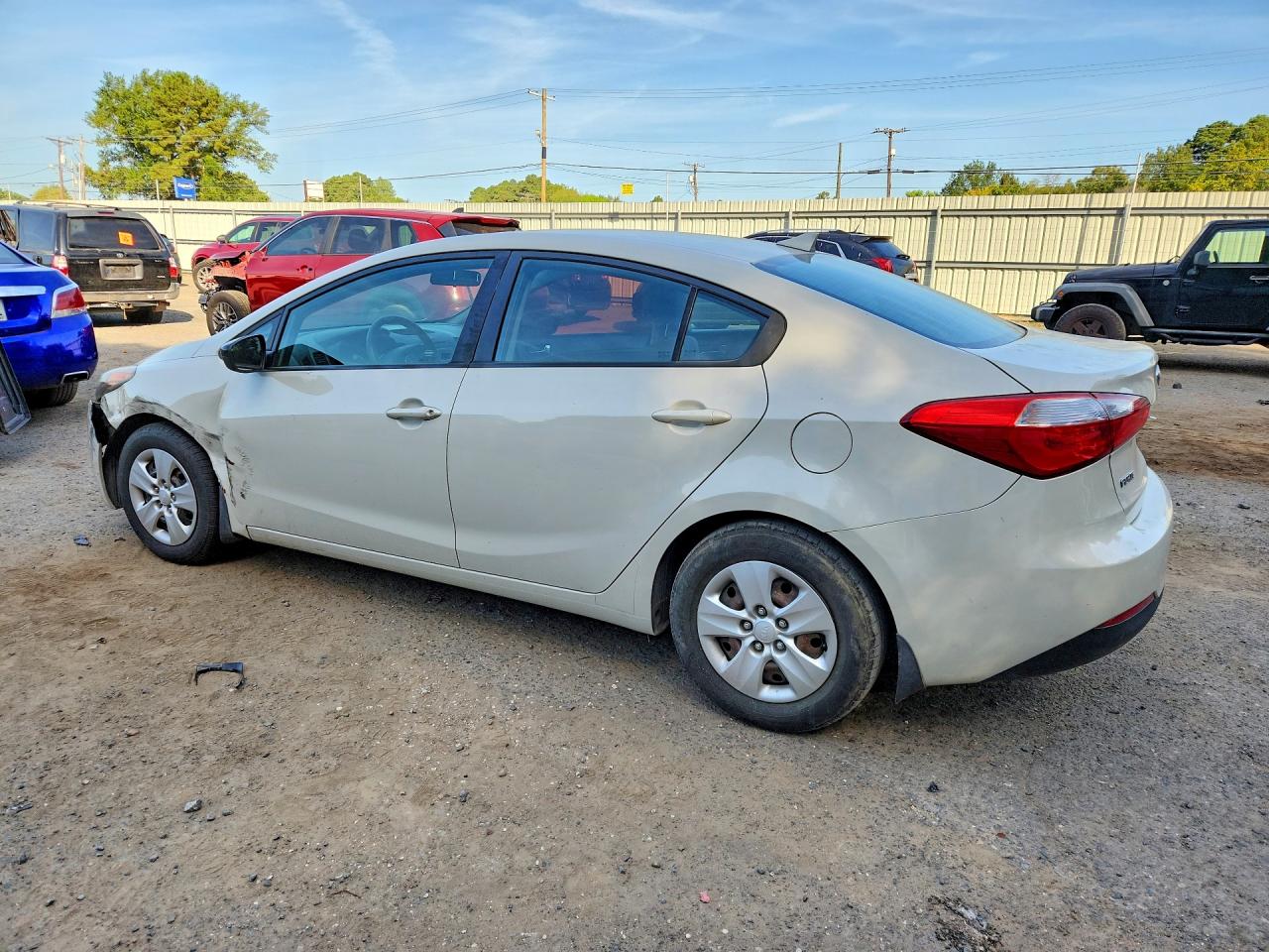 2015 Kia Forte Lx Белый vin: KNAFK4A61F5304509