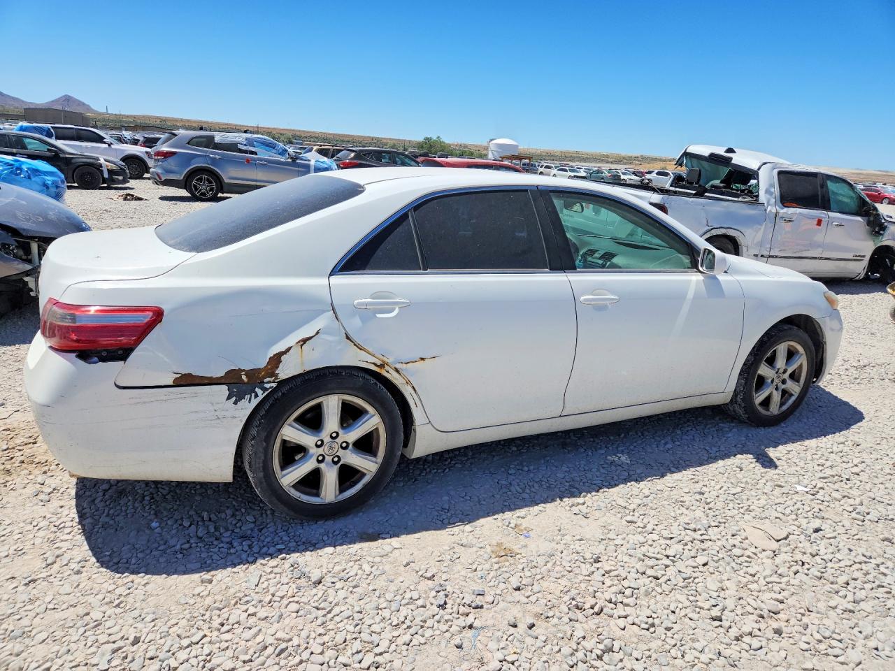 2007 Toyota Camry Le Белый vin: 4T1BE46K67U716359