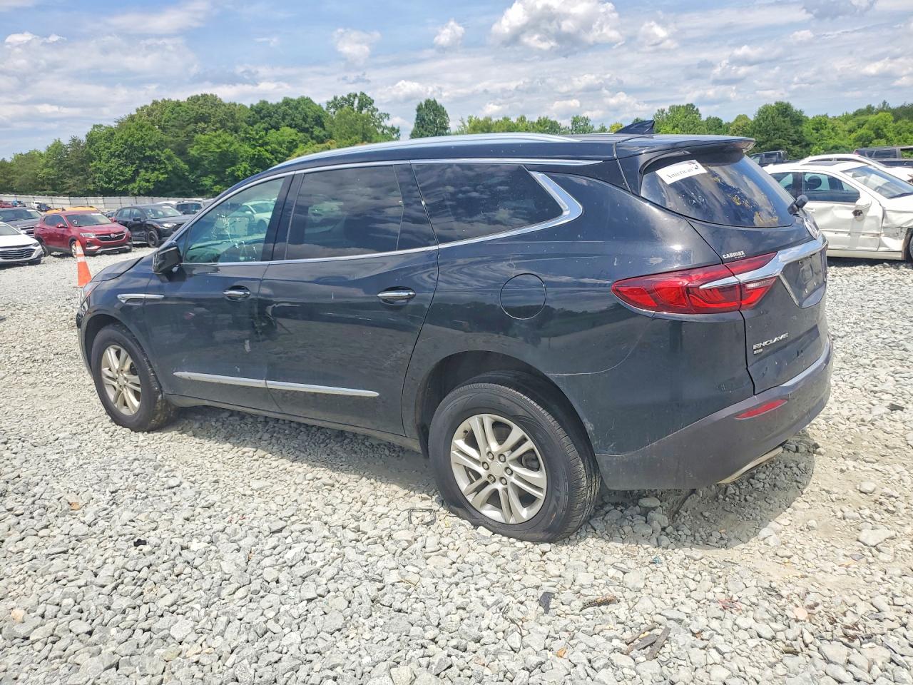 2021 Buick Enclave Essence Угольный vin: 5GAEVAKW9MJ142721