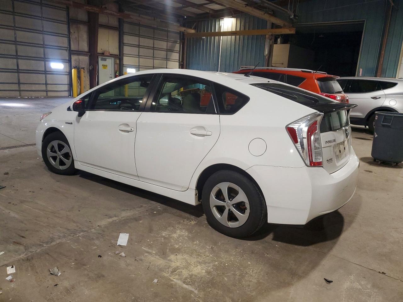 2012 Toyota Prius Two White vin: JTDKN3DU2C5439815