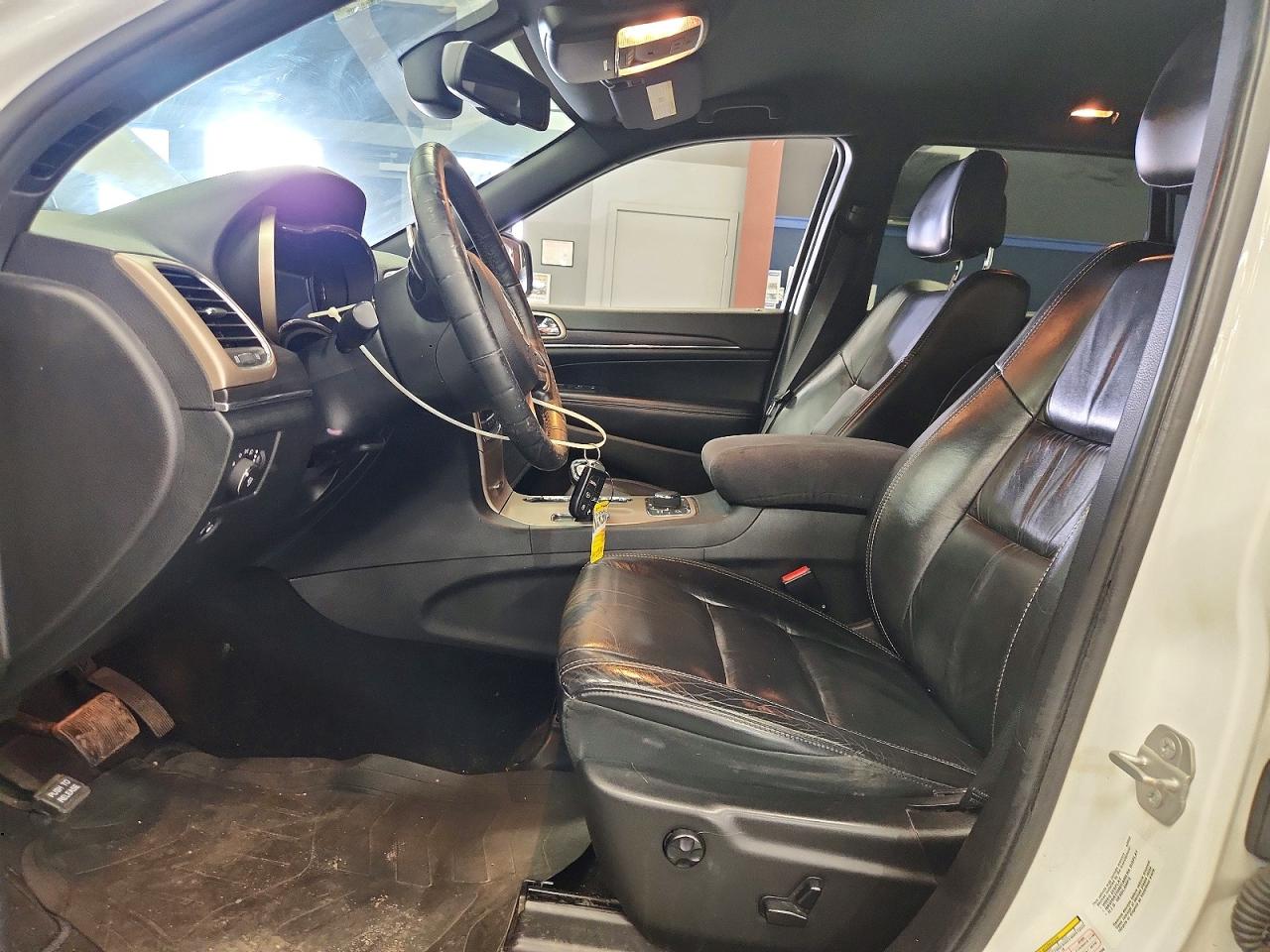 2015 Jeep Grand Cherokee Limited Белый vin: 1C4RJFBG1FC712509