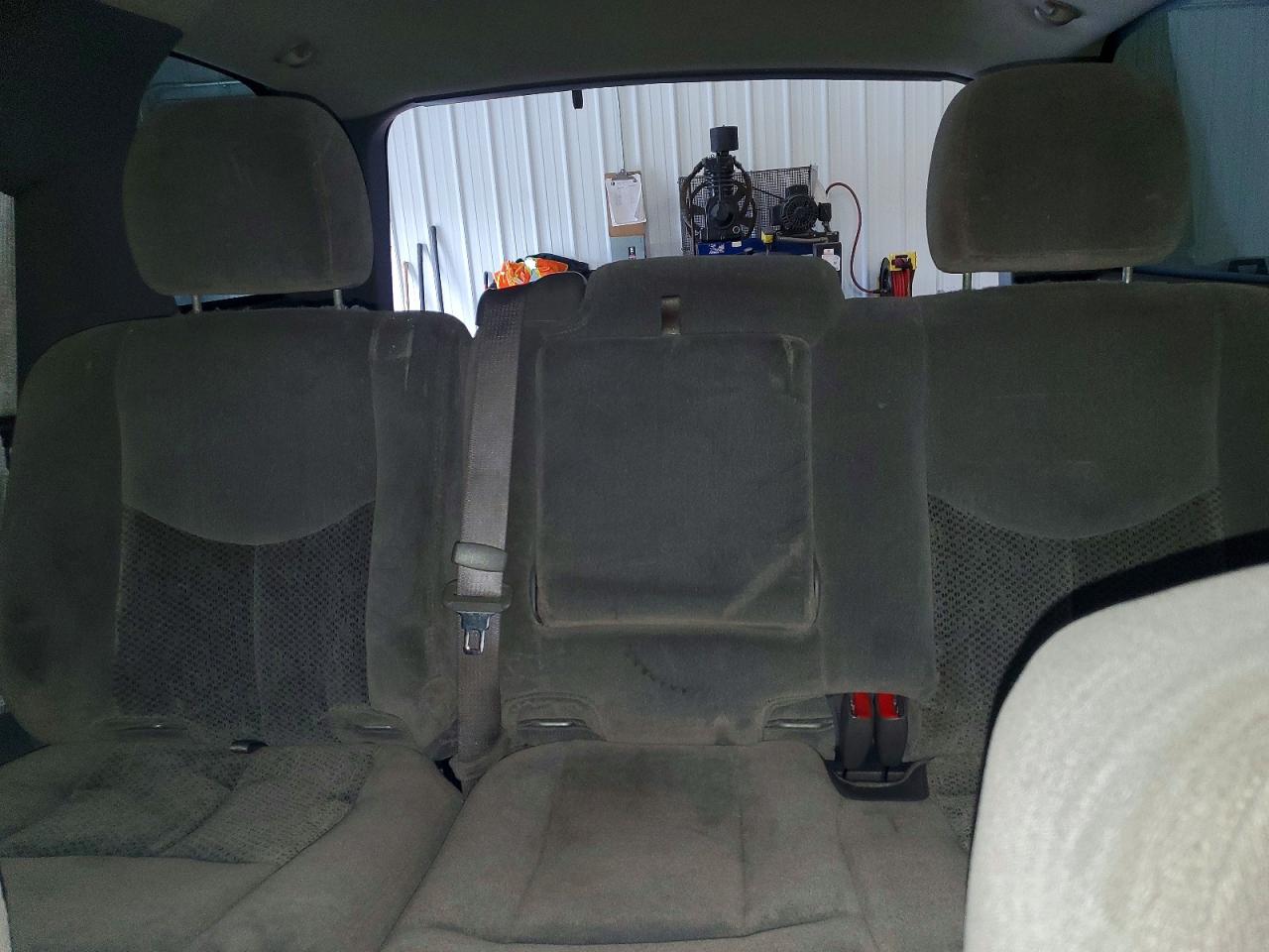 2006 Chevrolet Tahoe K1500 Gray vin: 1GNEK13Z76J105306