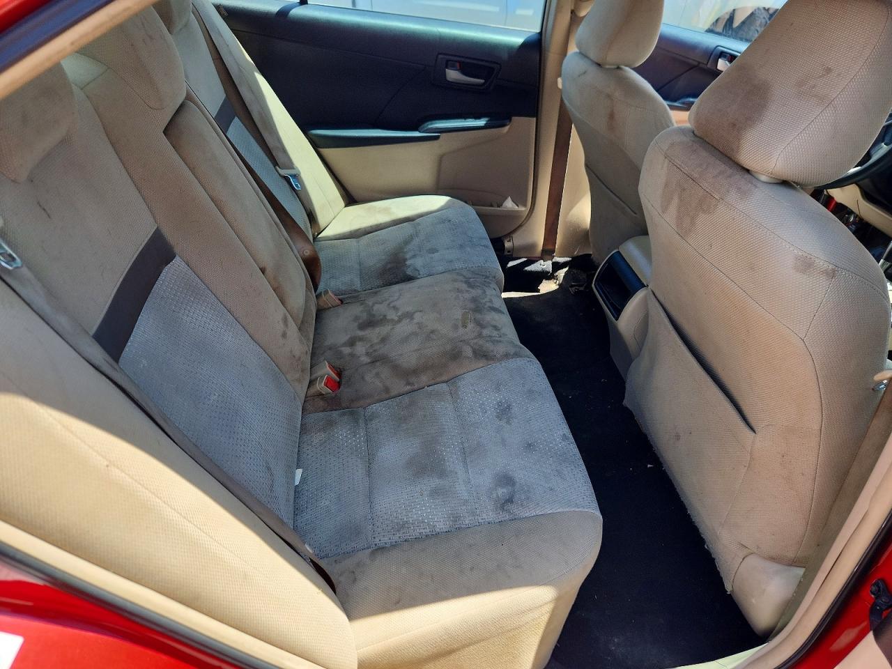 2012 Toyota Camry Le Red vin: 4T4BF1FK6CR171002