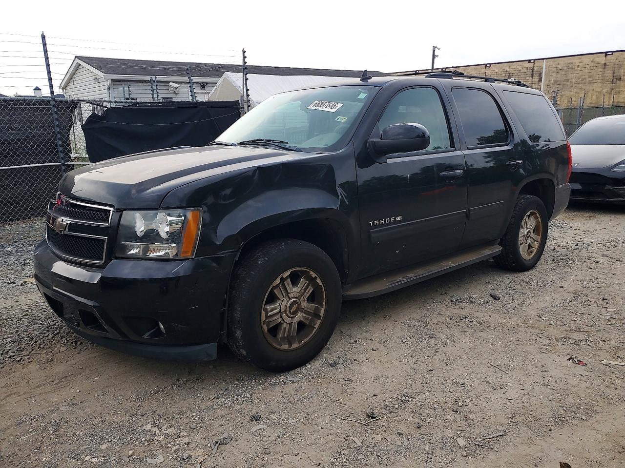 2009 Chevrolet Tahoe C1500 Lt Black vin: 1GNEC23309R300944