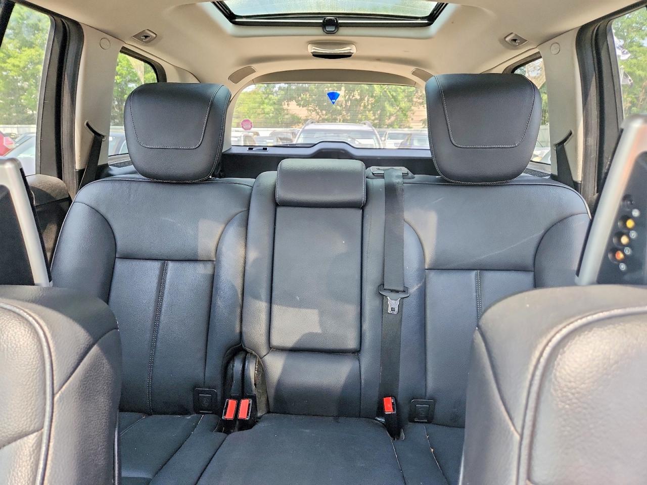 2012 Mercedes-benz Gl 450 4matic White vin: 4JGBF7BE8CA785676
